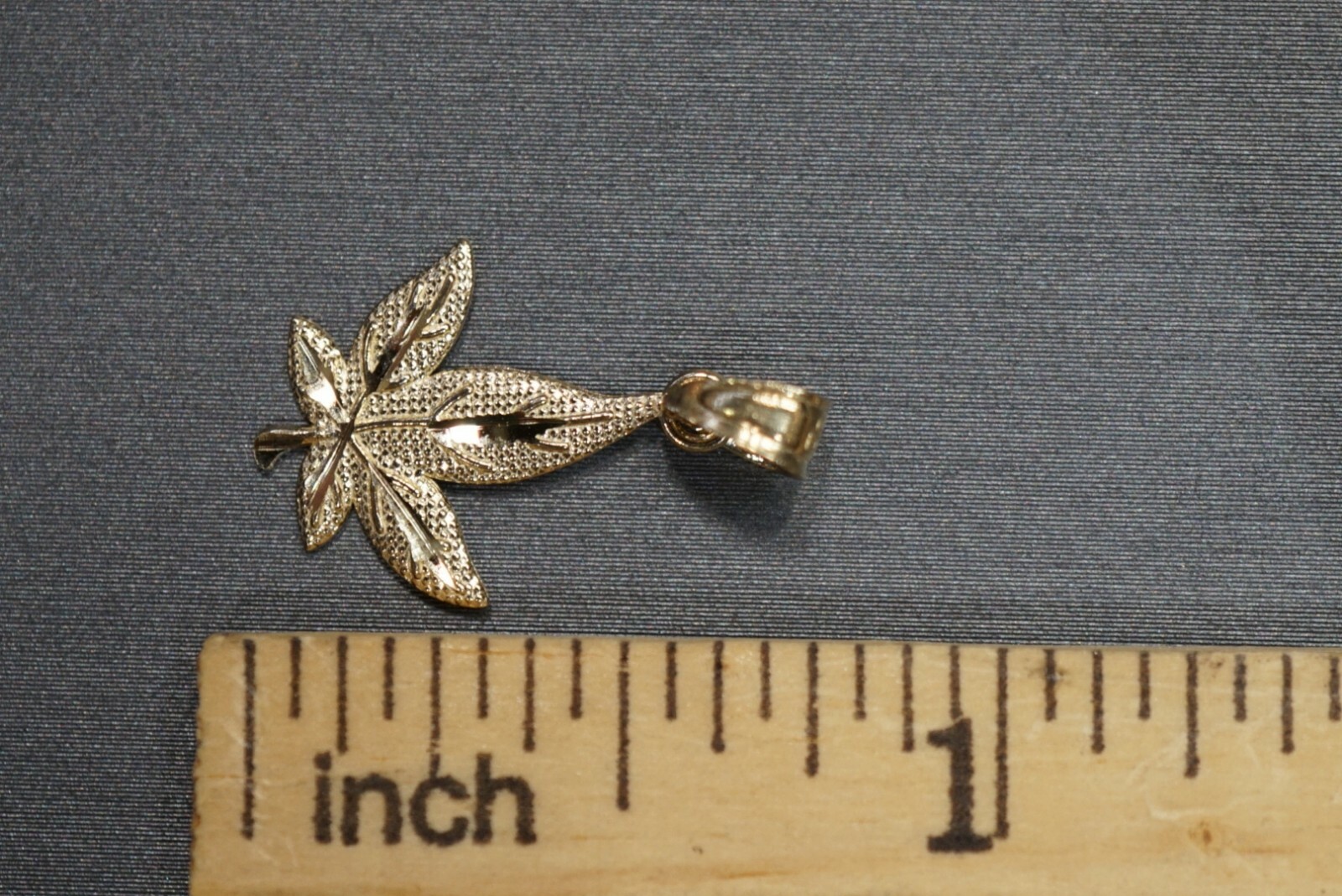 14K Solid Yellow Gold Tiny Diamond Cut 0.8″ Marijuana Leaf Charm Pendant.