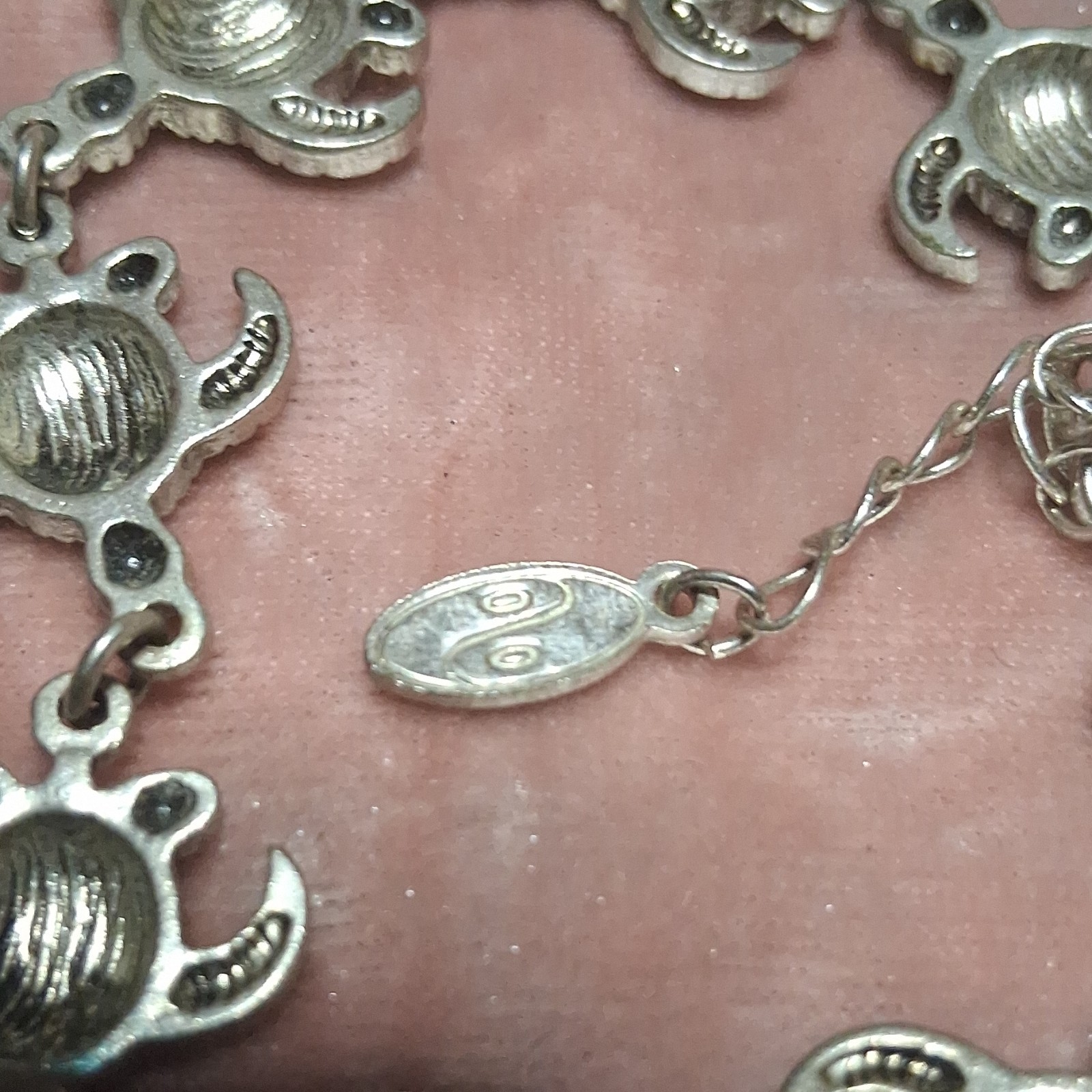 Adult Jewels Silver Turtle Dangle Charm Round Link Bracelet Lobster Signed