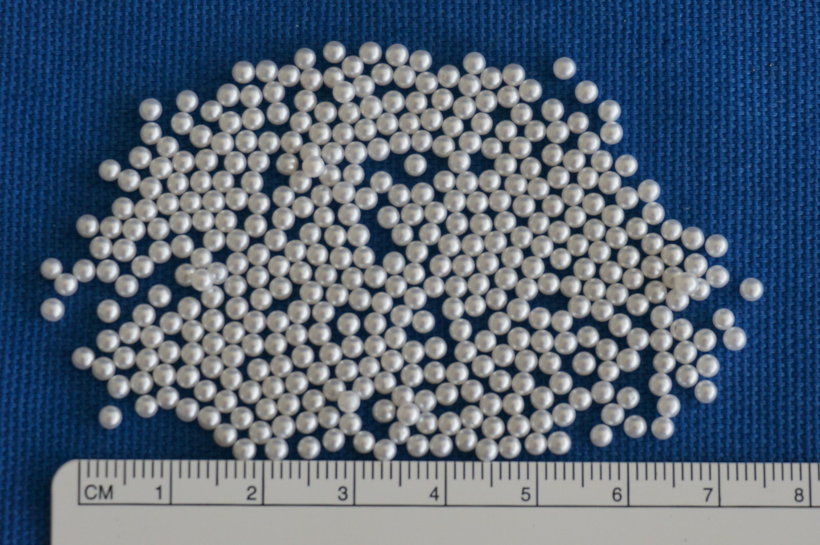 Egg Decorating / Jewelry – 2.5mm SEED PEARLS – No Hole – 5 grams – Approx. 400