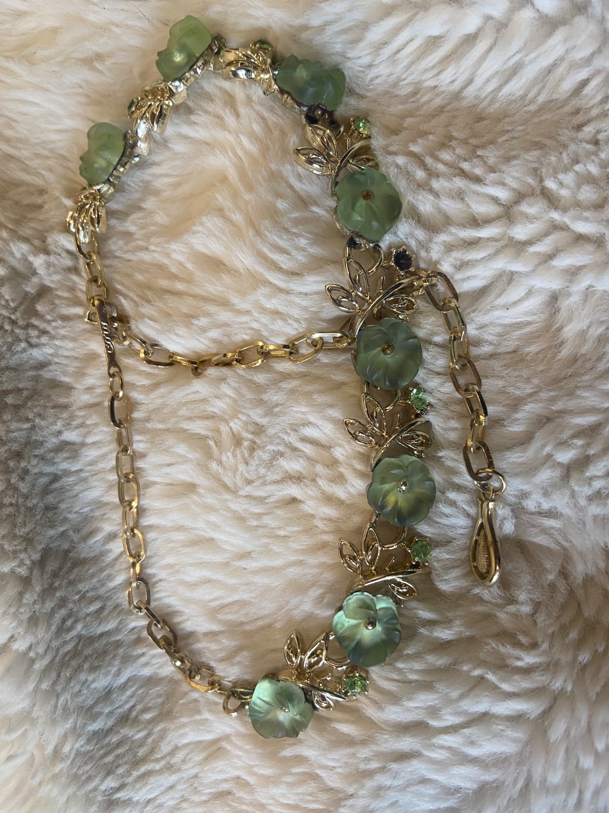 antique green jewelry