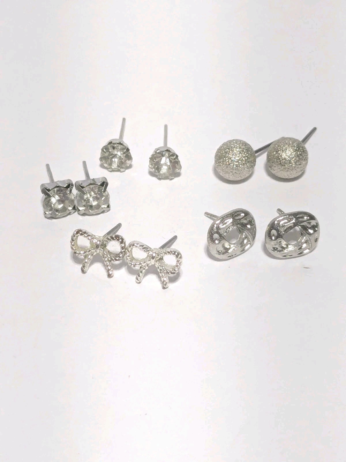 5 Pair Lot Of Silver Tone Small Stud Earrings. Some With Glass Stones Minimalist