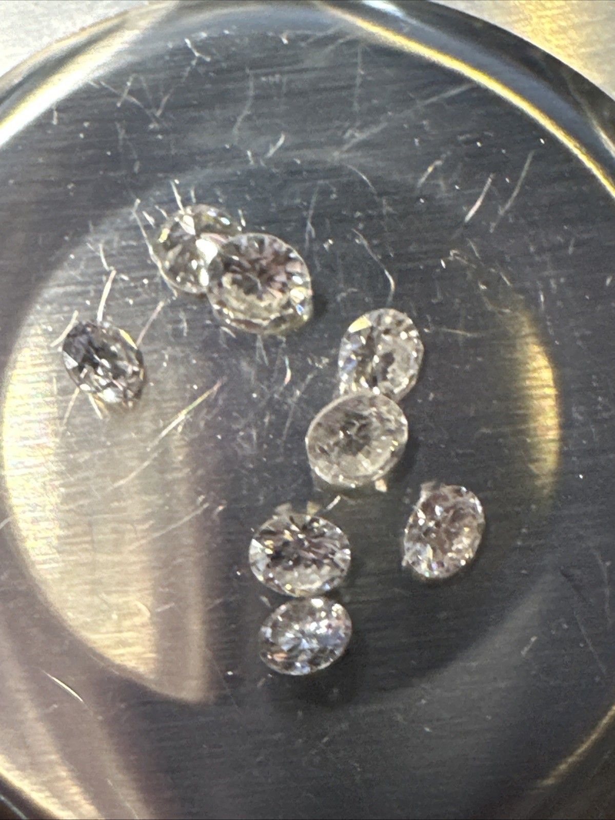 Natural Round Brilliant Cut Diamond Parcel 1.65cts H-I, SI-I 3.3mm To 4.2mm
