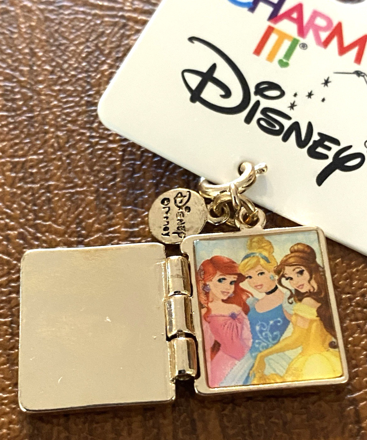 Charm-It Charms by High IntenCity, Disney Princess-Frozen-Hello Kitty
