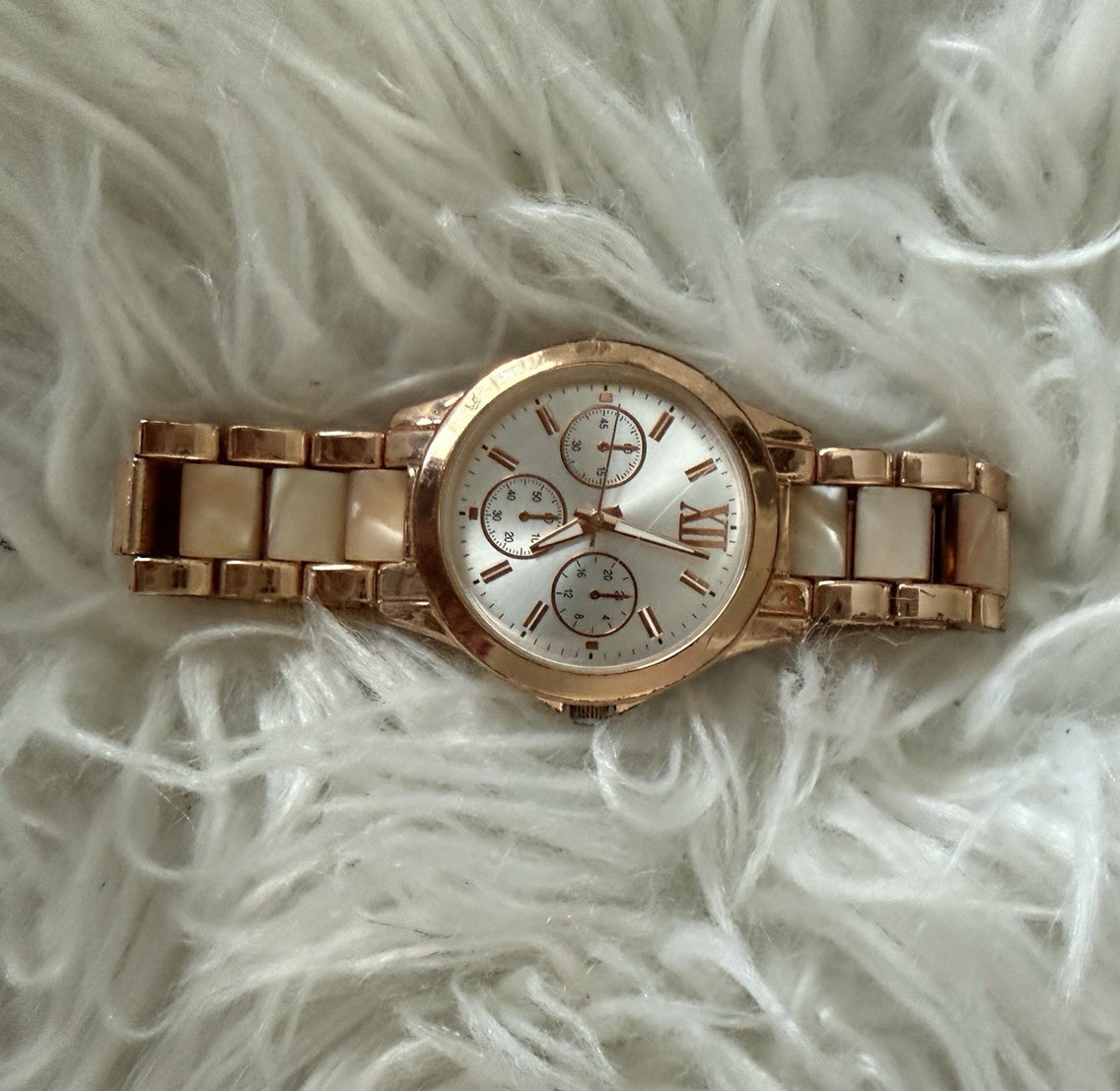 Armitron Women’s Rose Gold Tone Analog Bracelet Watch White Dial 12-Hour