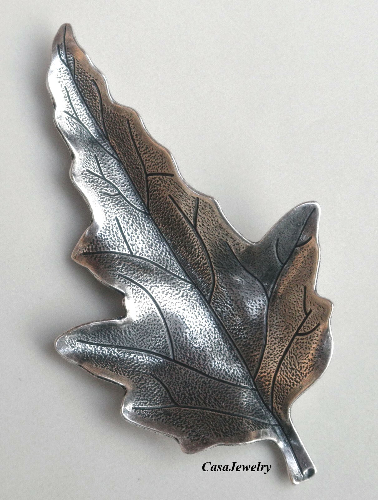 #5012RS LARGE ANTIQUED STERLING SILVER PLATED DIE STRUCK LEAF – 1 Pc