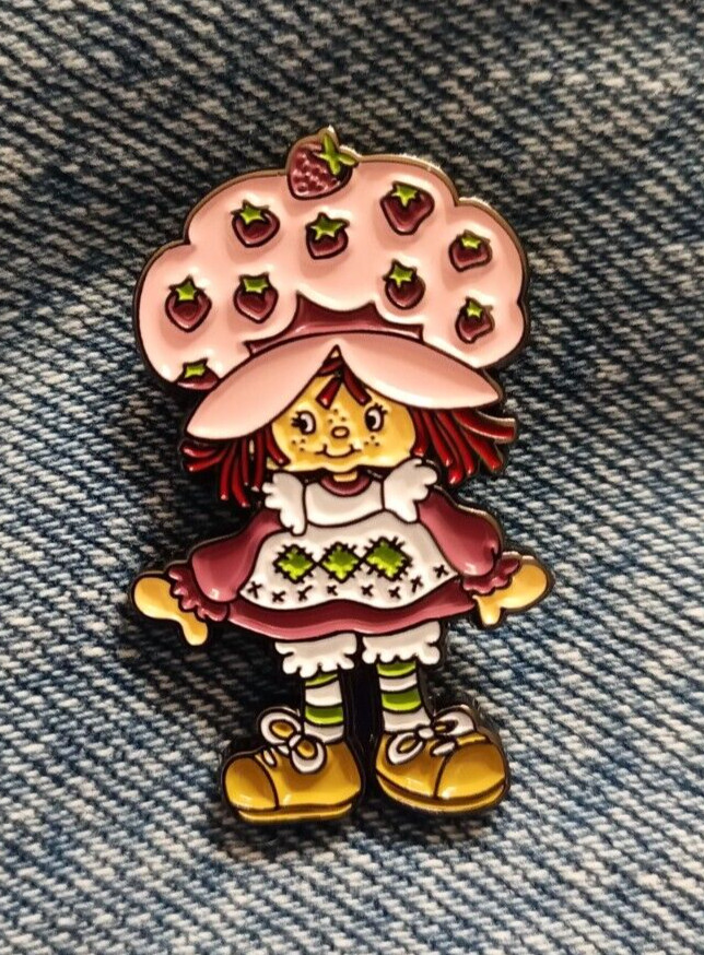 STRAWBERRY SHORTCAKE- ENAMEL PIN-UNBRANDED-SHIP ALL THE PINS YOU BUY FOR $4.99