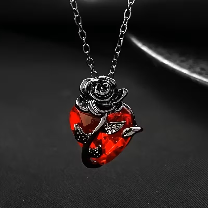 Black Rose Heart Pendant Necklace Gothic Romantic Love Gift Women Jewelry Cute