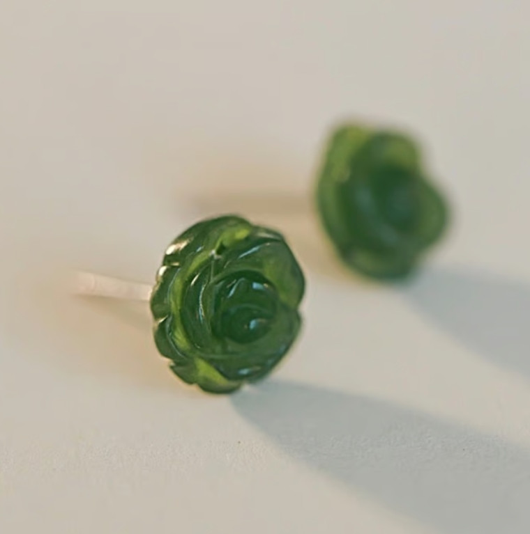 Natural Green Jade Stone Flower Stud Earrings Silver Vintage Women Earrings
