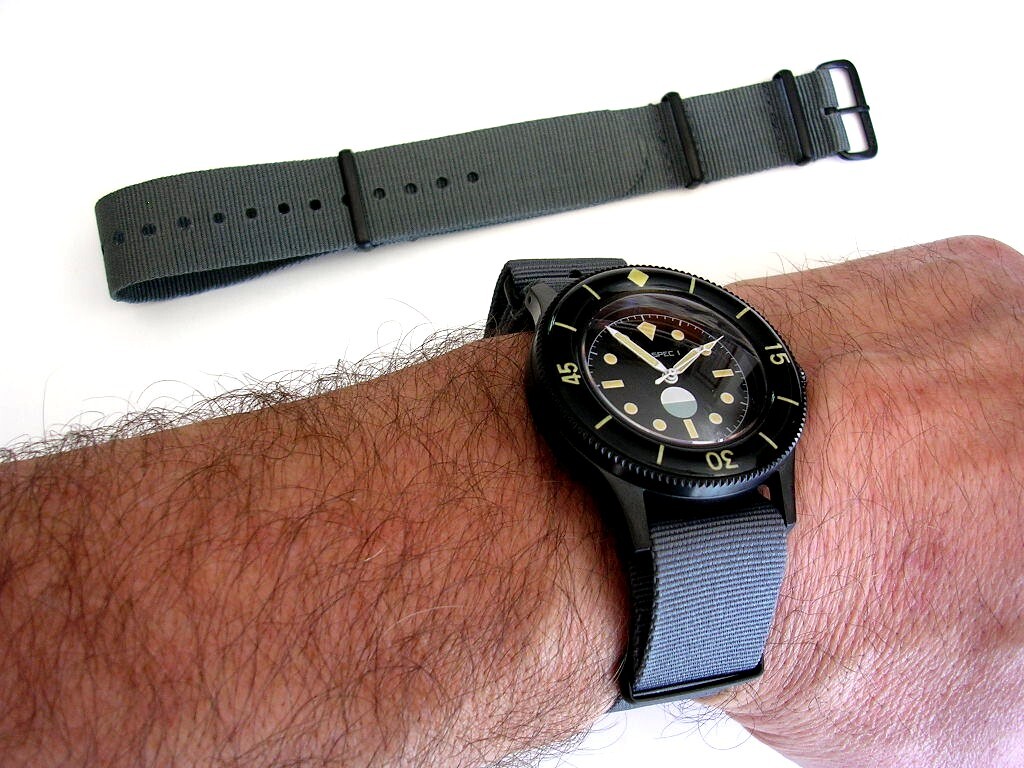NATO® strap G10 British Admiralty Grey PVD military watchband RAF Bond IW SUISSE
