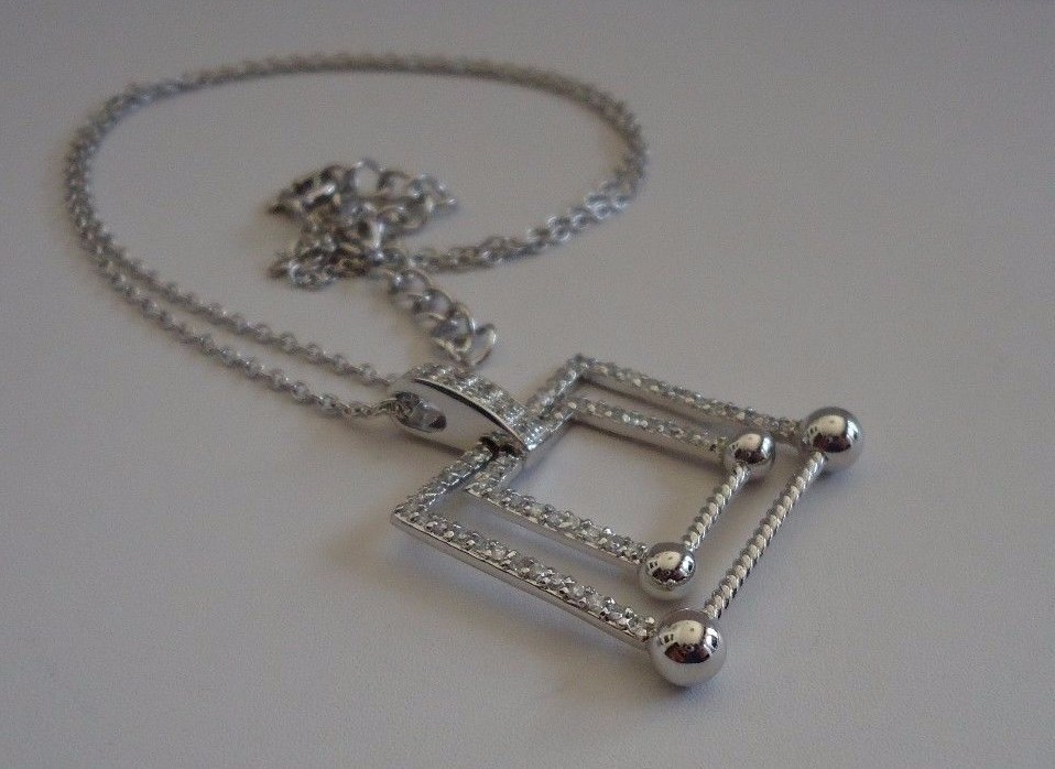 STERLING SILVER GRADUATED SQUARE NECKLACE PENDANT 1.50 CT LAB CREATED DIAMOND