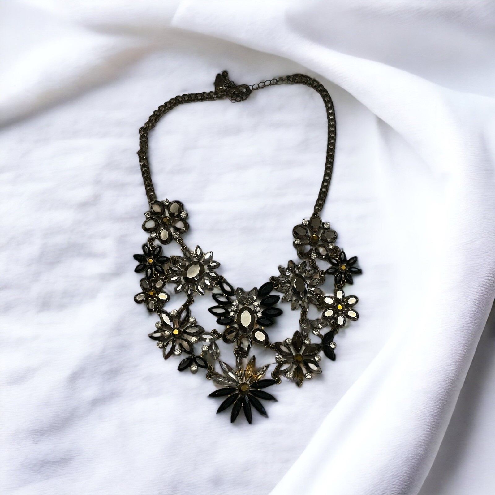 New York & Co Statement Jeweled necklace