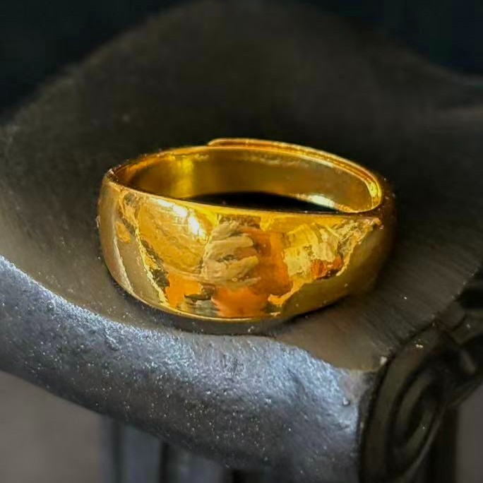 Smooth Band Ring Gold-plated? (NOT SURE) marked ‘ 999 ‘, Size 8 adjustable