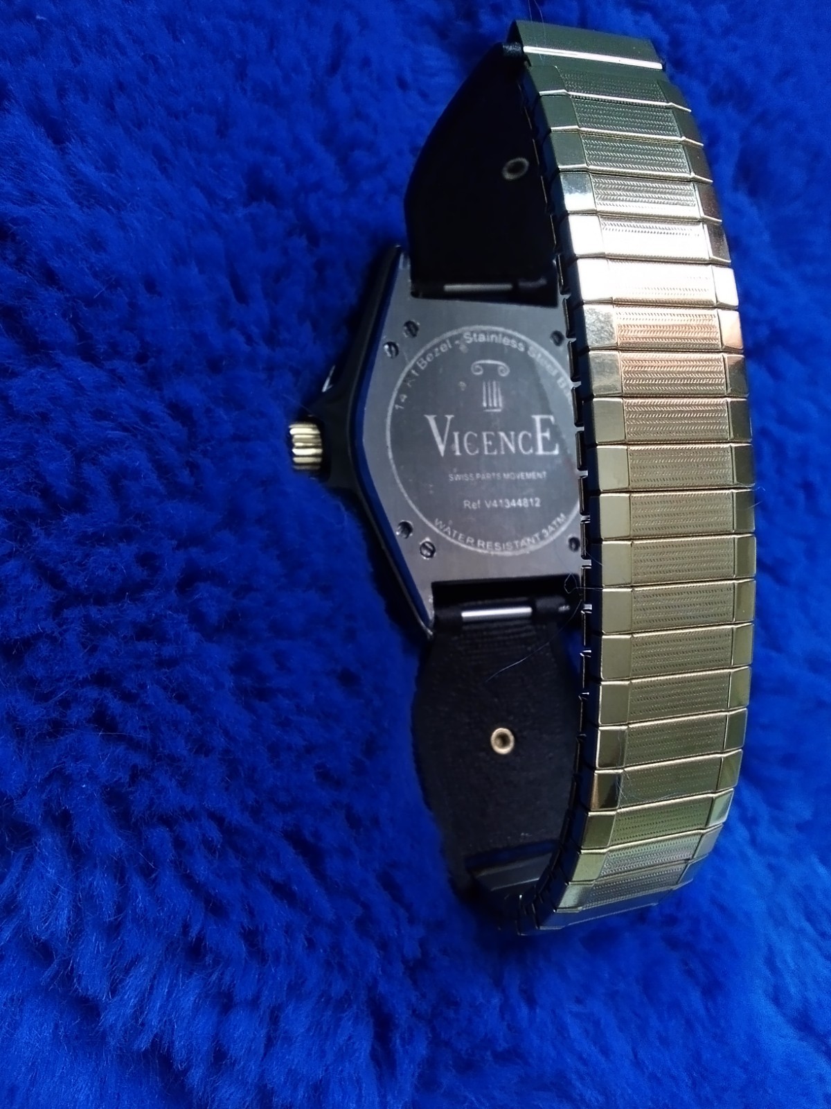 wrist watch for unisex adults