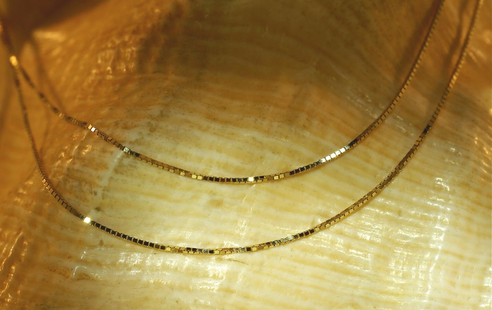 0.7MM PETITE 14K YELLOW GOLD PAVE-CUT DC BOX CHAIN NECKLACE 16″-24″ 1.5-2.1GR #2