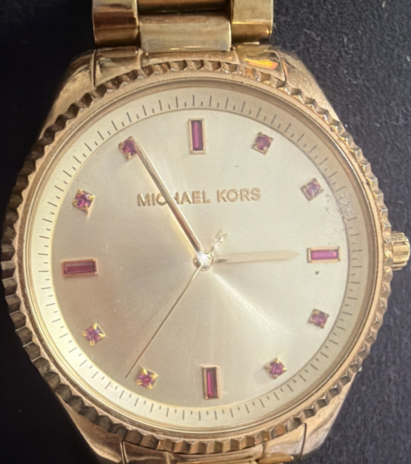 Michael Kors Unisex Analog Gold Metal Bracelet Round Gold Dial Gemstone Indexes