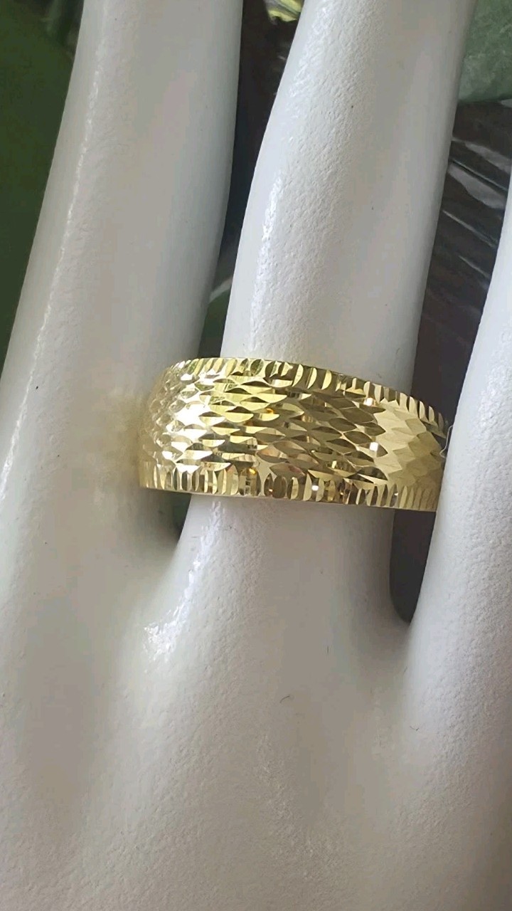 RL Italy 10k Solid Yellow Gold Textured Large Band Ring Size 9