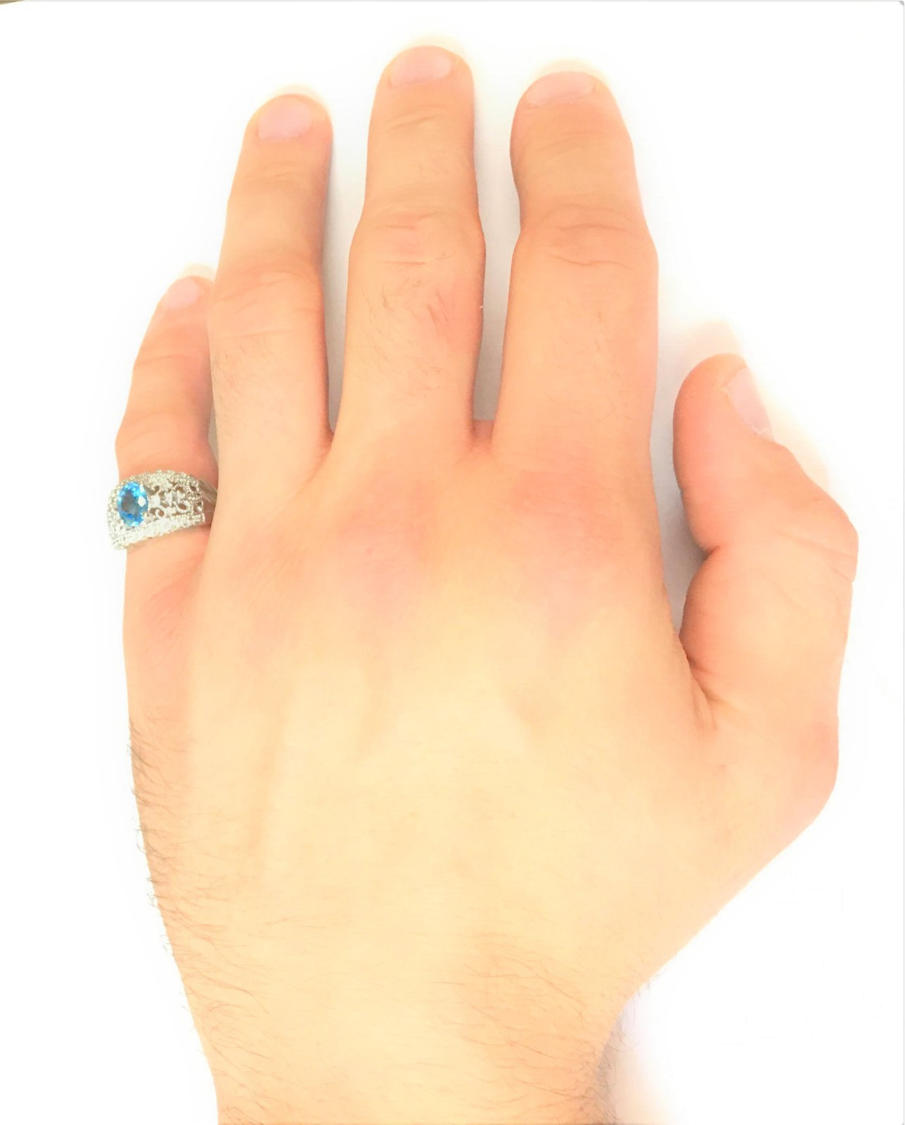 14k White Gold Ring with Blue Topaz and 0.16ctw Diamonds (Size 6.75) 5.3 gram