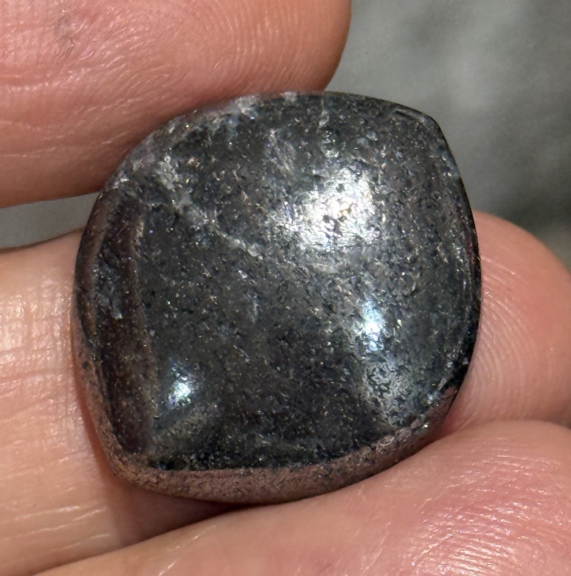 30.5ct 22.9x20x5.5mm Rare Natural Native Silver Smooth Cabochon Gem