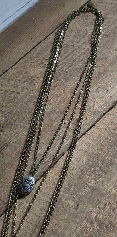 2011 Twilight Saga Breaking Dawn Part 2 Alice Cullen Prop Replica Necklace