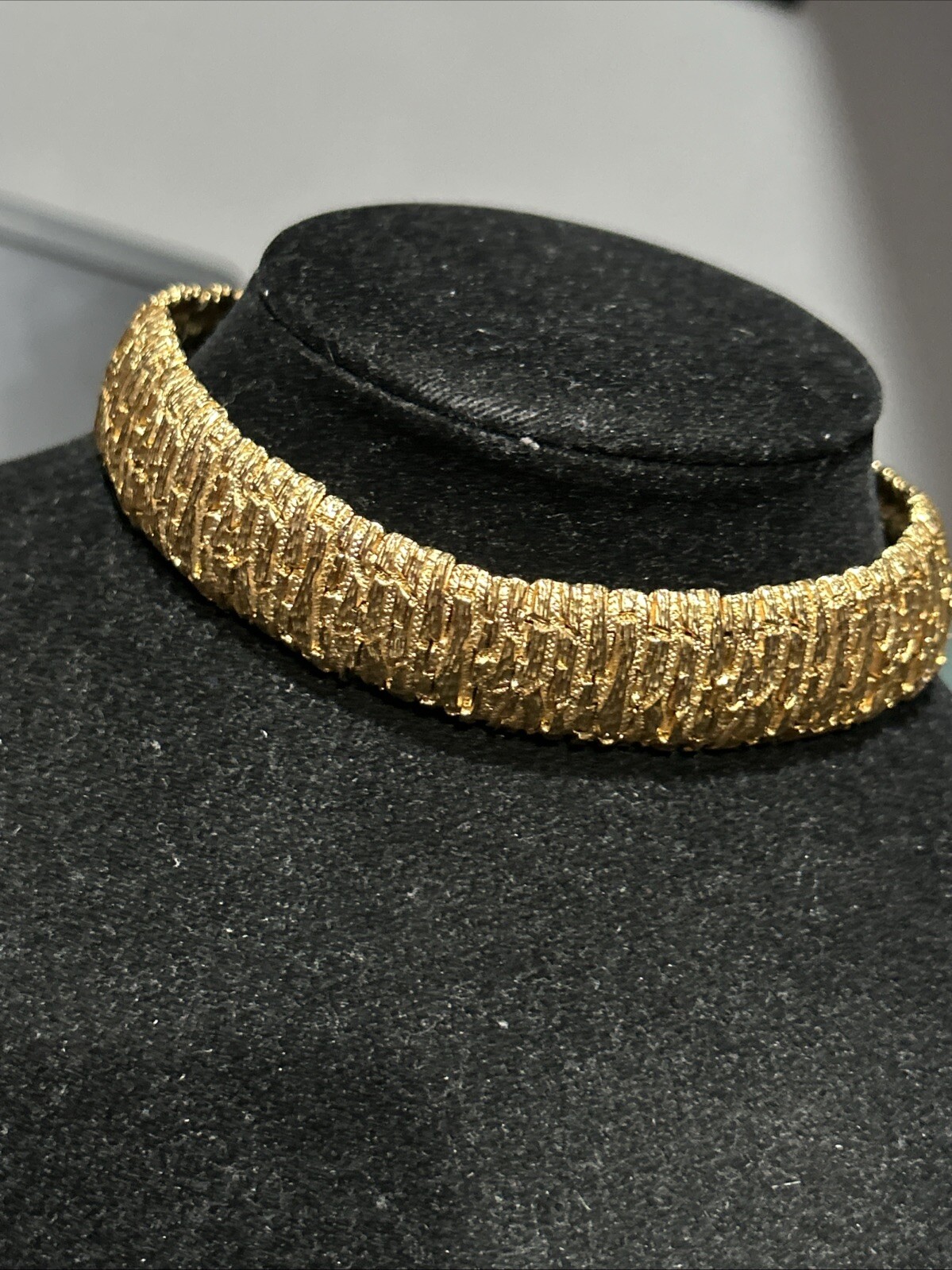 Midcentury Signed “Boucher” 1562 DC Pat Pend Gorgeous Gold Tone Choker Necklace