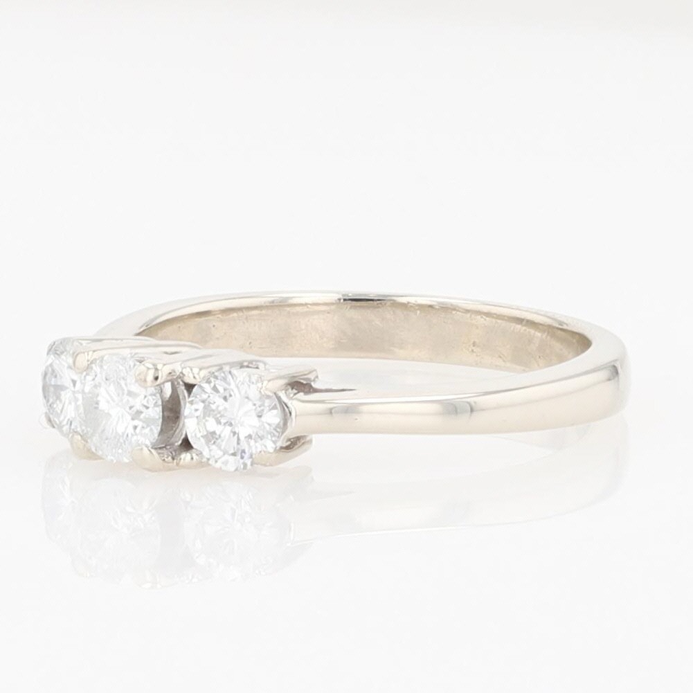 .50ctw Round Cut Diamond Three-Stone Engagement Ring 14k White Gold Size 5.25