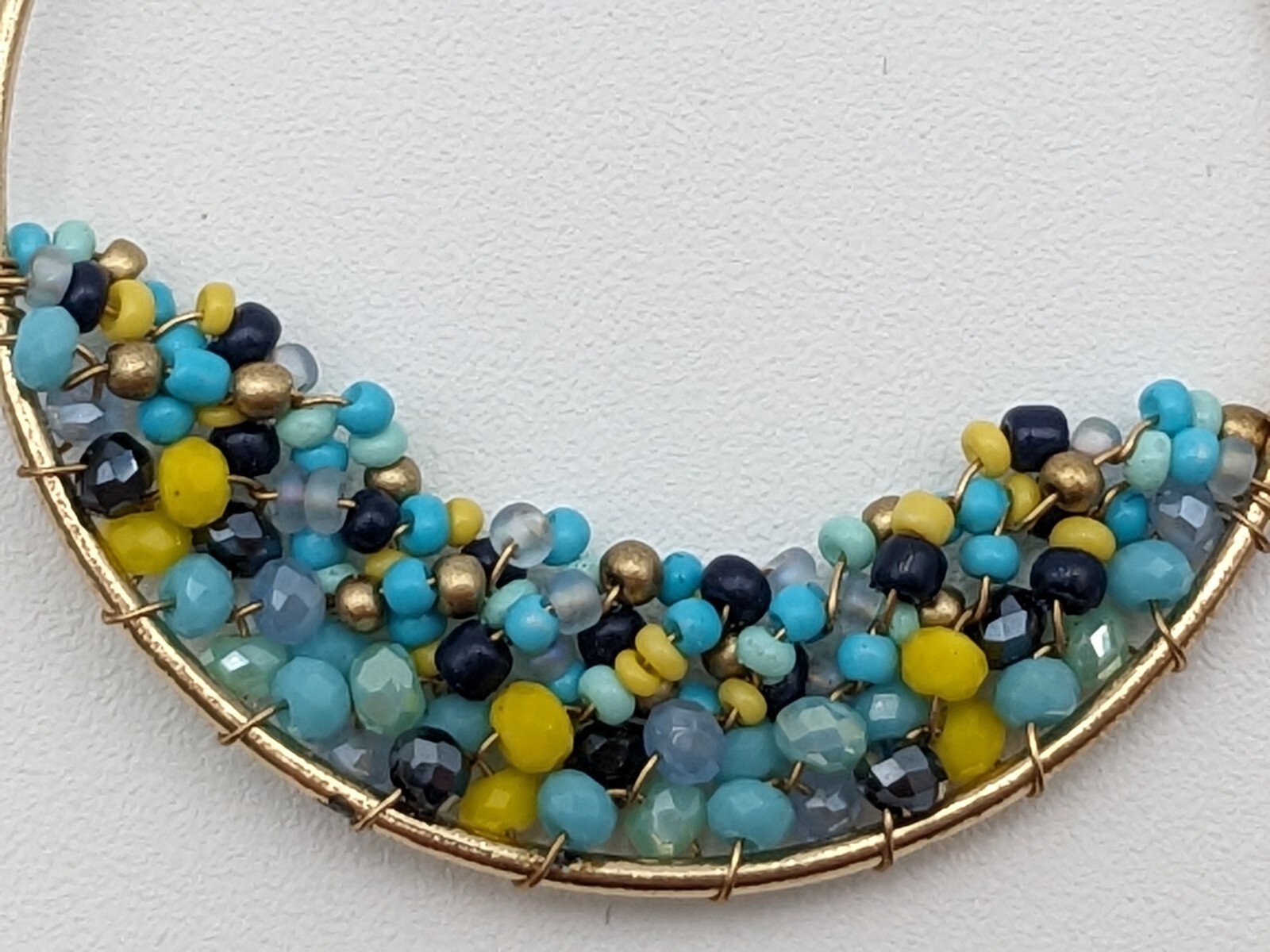 Wire Wrapped Beaded Hoop Earrings Pierced Gold Tone Metal Seed Beads Faceted