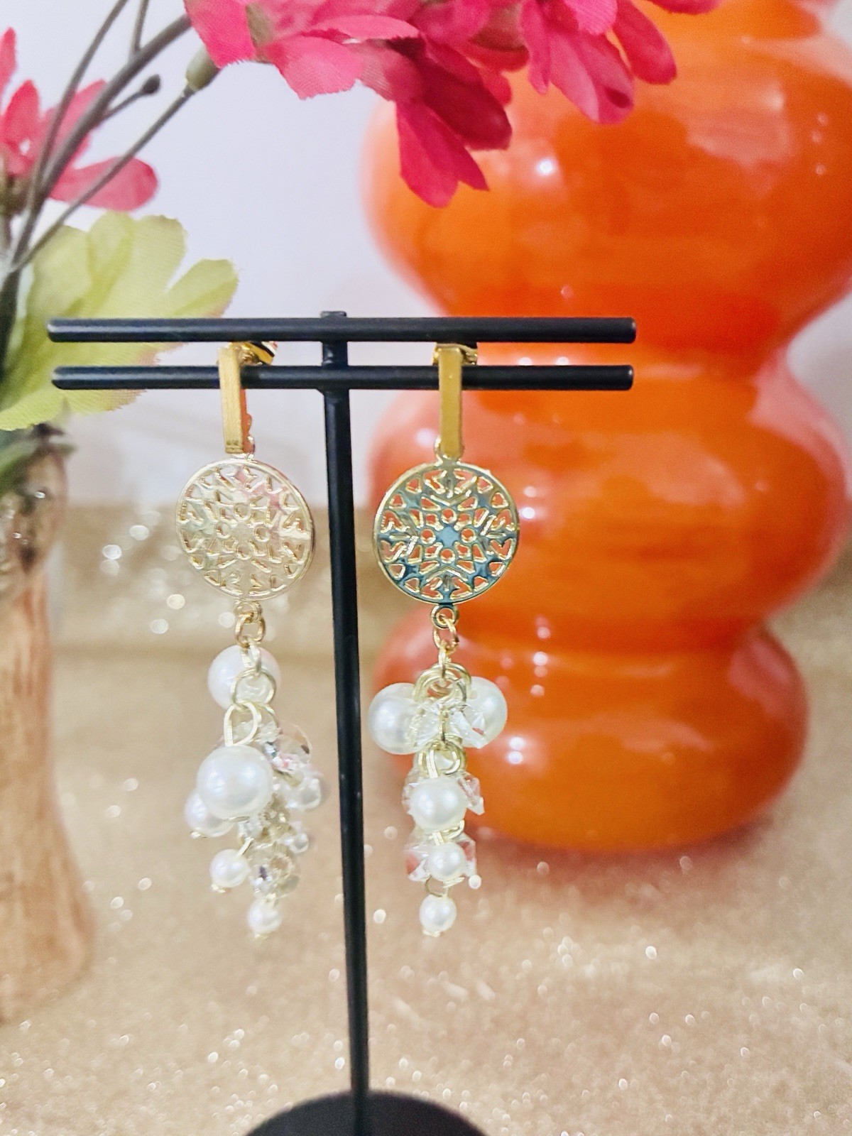 Multiple Pearls Vintage Style Earrings, High Quality, Simple
