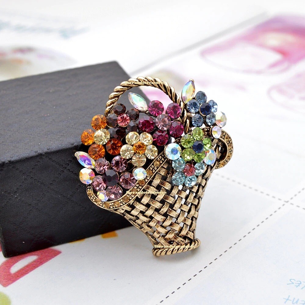 Flower Basket Crystal Rhinestone Vintage Style Brooch Pin and Gold Bag – VIDEO