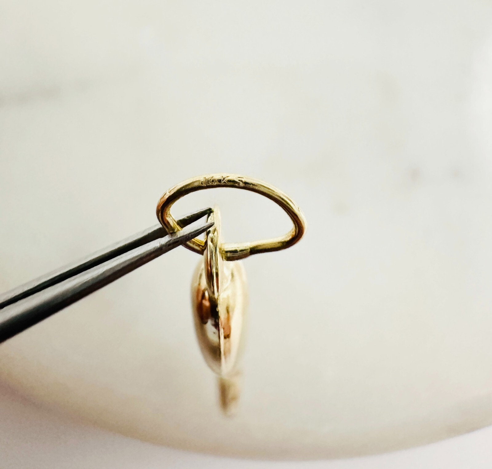 14K Solid Yellow Gold Polished Italian Horn Lucky Charm Pendant 28x4mm, 1.1″