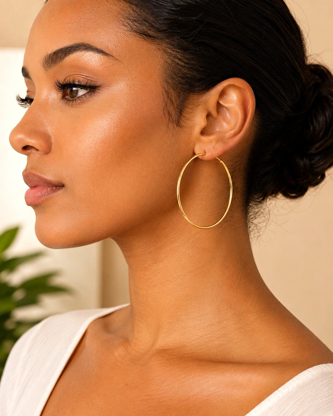 18K Gokd Filled Round Hoop Earrings No Stone Continuous Hoop Closure Lobe