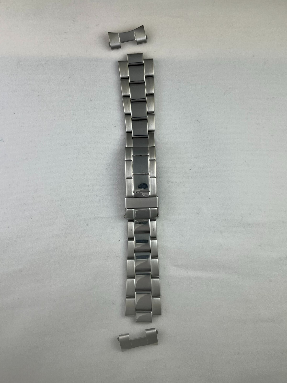 Tutima 793 Black Chrono 40mm “Daytona” *MAKE AN OFFER* *NO TARIFF FOR US BUYER*