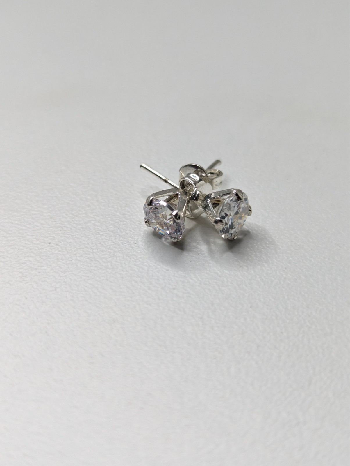 Sterling Silver 925 Minimalist Clear CZ Solitaire Stud Push Back Earrings 1.1g