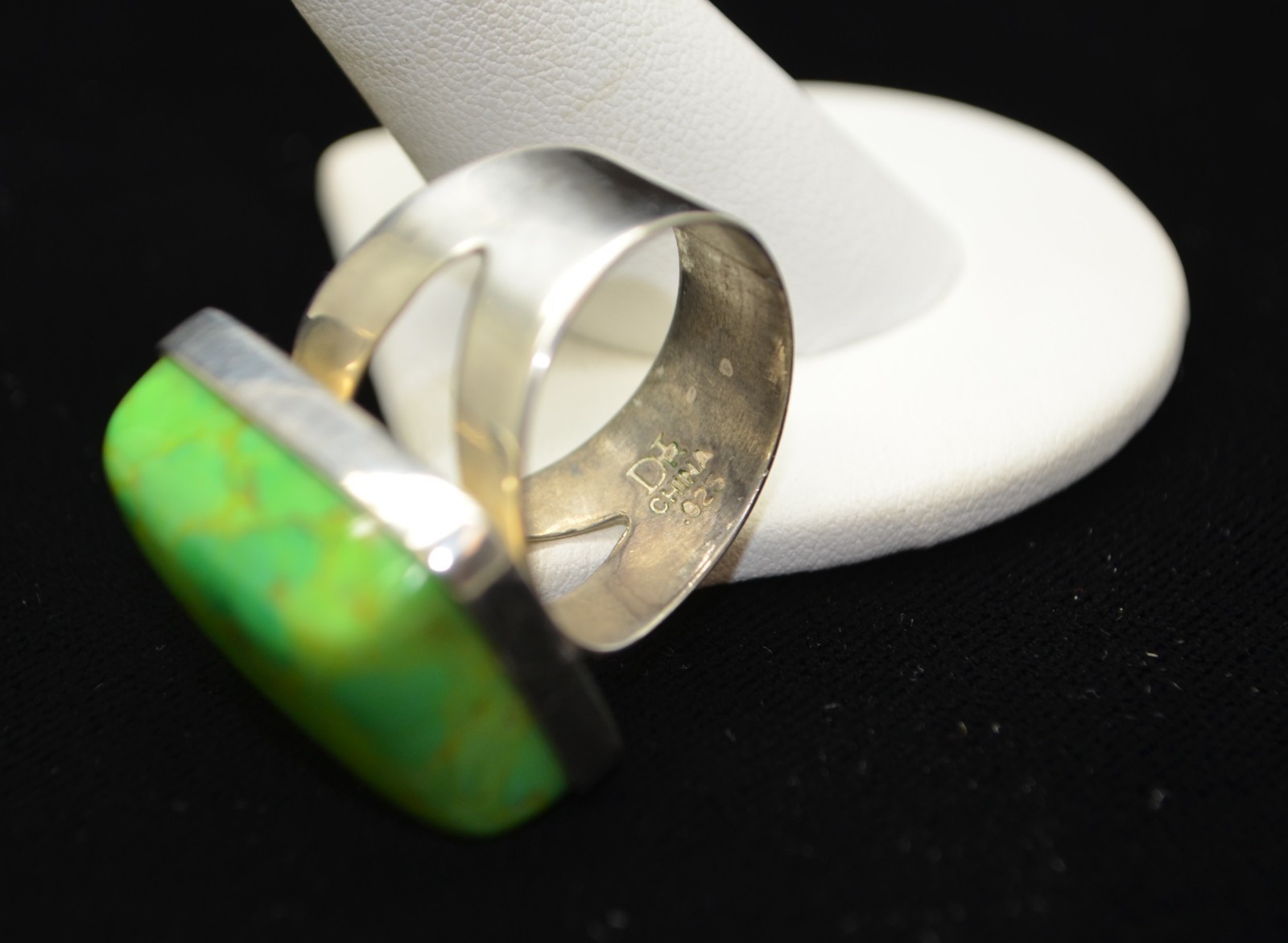 Sterling Silver Gorgeous Large Rectangular Green Stone Ring SZ 12.0 #FMG239
