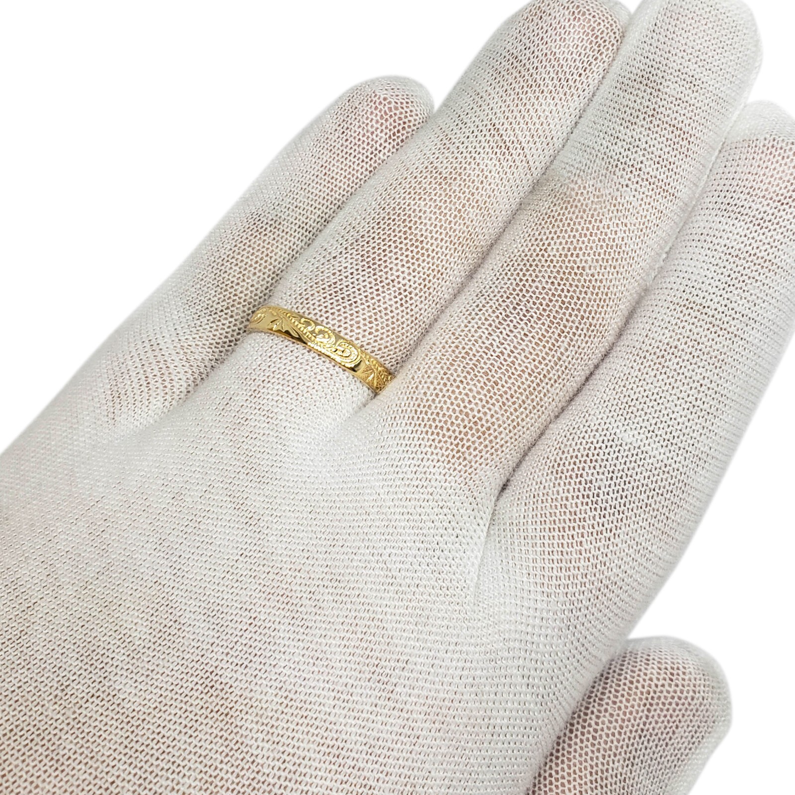 Solid 18K Women’s Yellow Gold Ring Engraved Hawaiian Scroll Ring 4mm Size 1 – 12