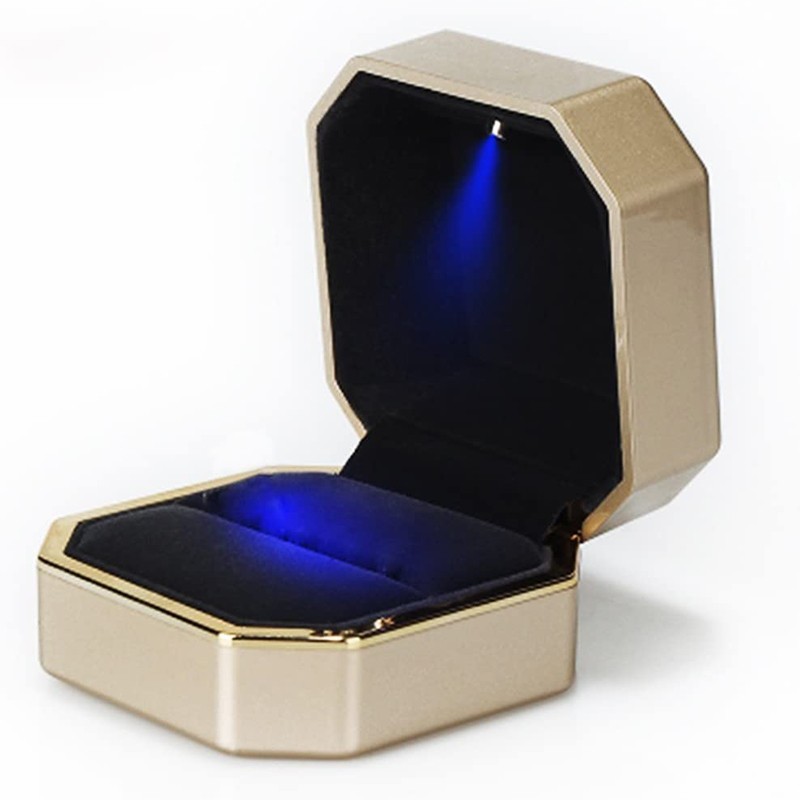 LED Ring Box Luxury Velvet Proposal Engagement Wedding Jewelry Gift Case Light