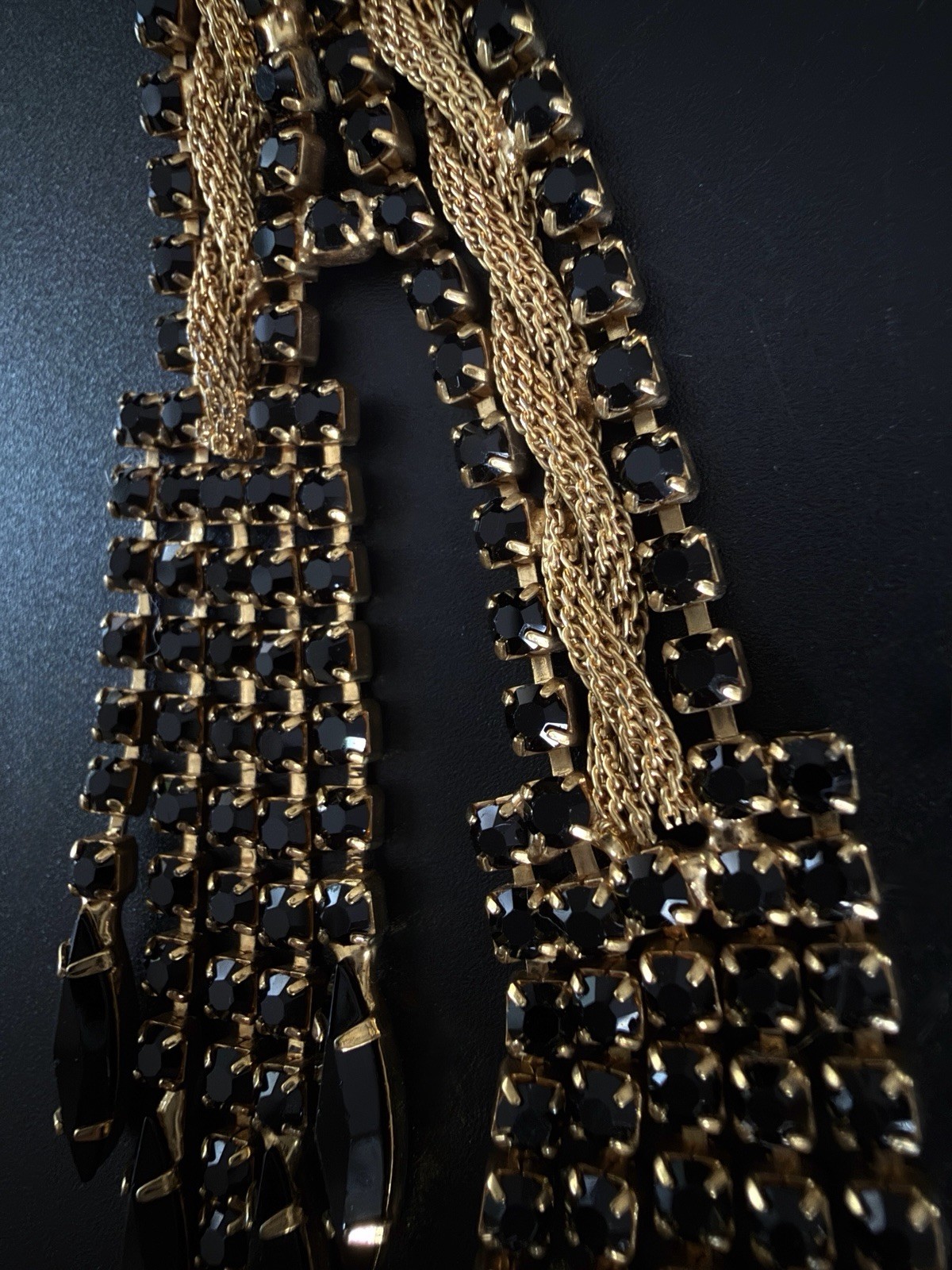 Vtg 50’s 60’s Fixed Lariat Waterfall Necklace Gold Mesh Black Rhinestone Tassel!