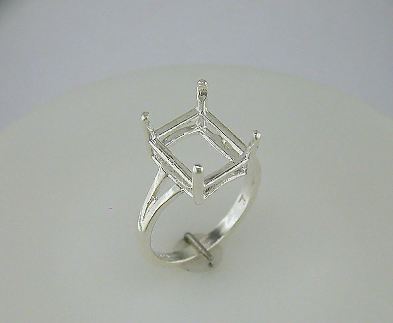 (12×10 mm-16×12 mm) Emerald Cut 4 Prong Split Shank Ring Setting Sterling Silver