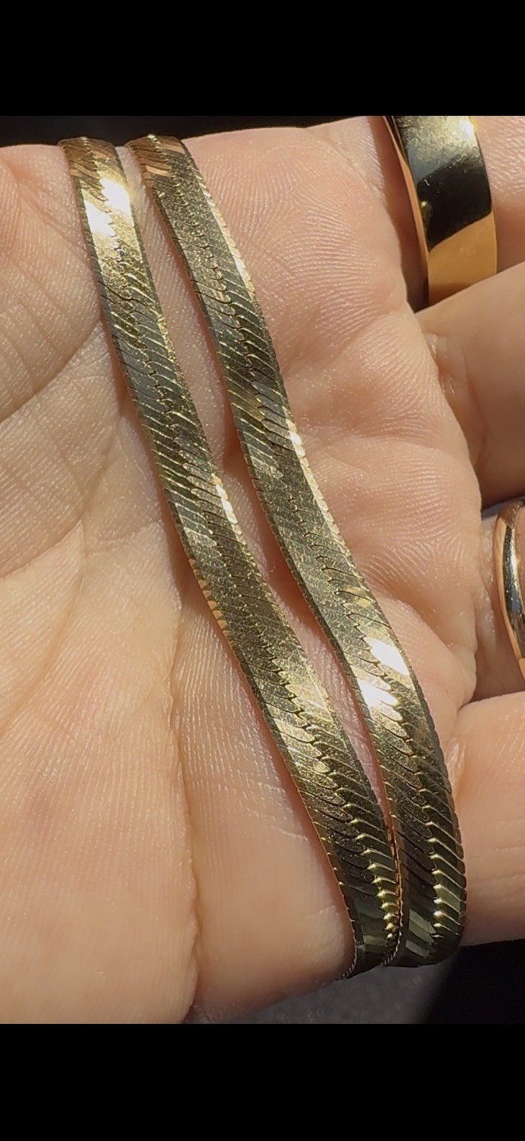 Solid 14K Gold Herringbone Necklace 18” Wide 4.4mm Italy Lobster 12.62g