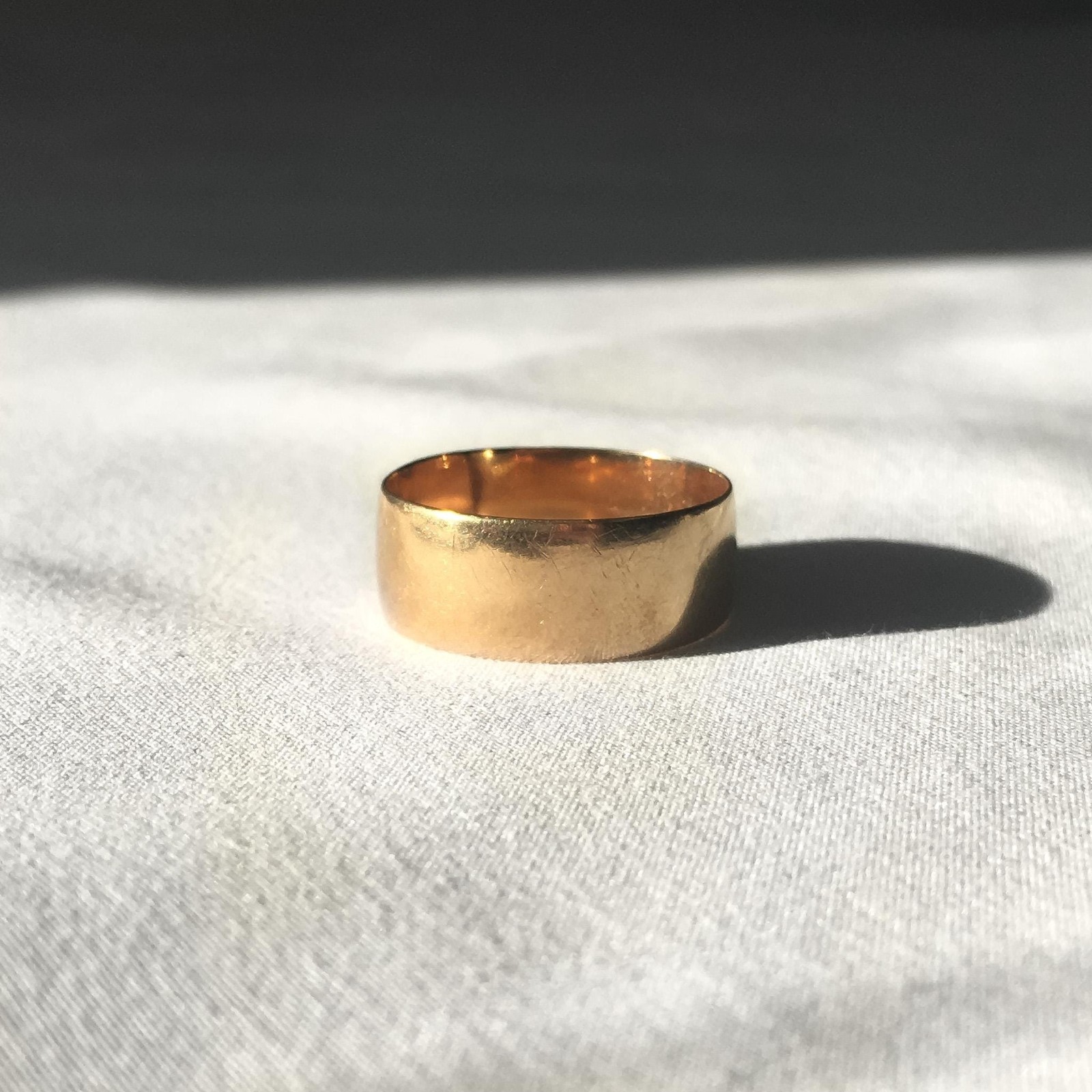 Vintage 14K Yellow Gold Smooth Thick Band Ring, Sz. 9, 7mm Width, 4.2 Grams