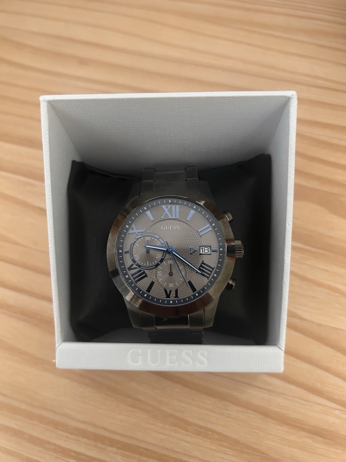 Guess Men’s Analog Dress watch Stainless Steel Case