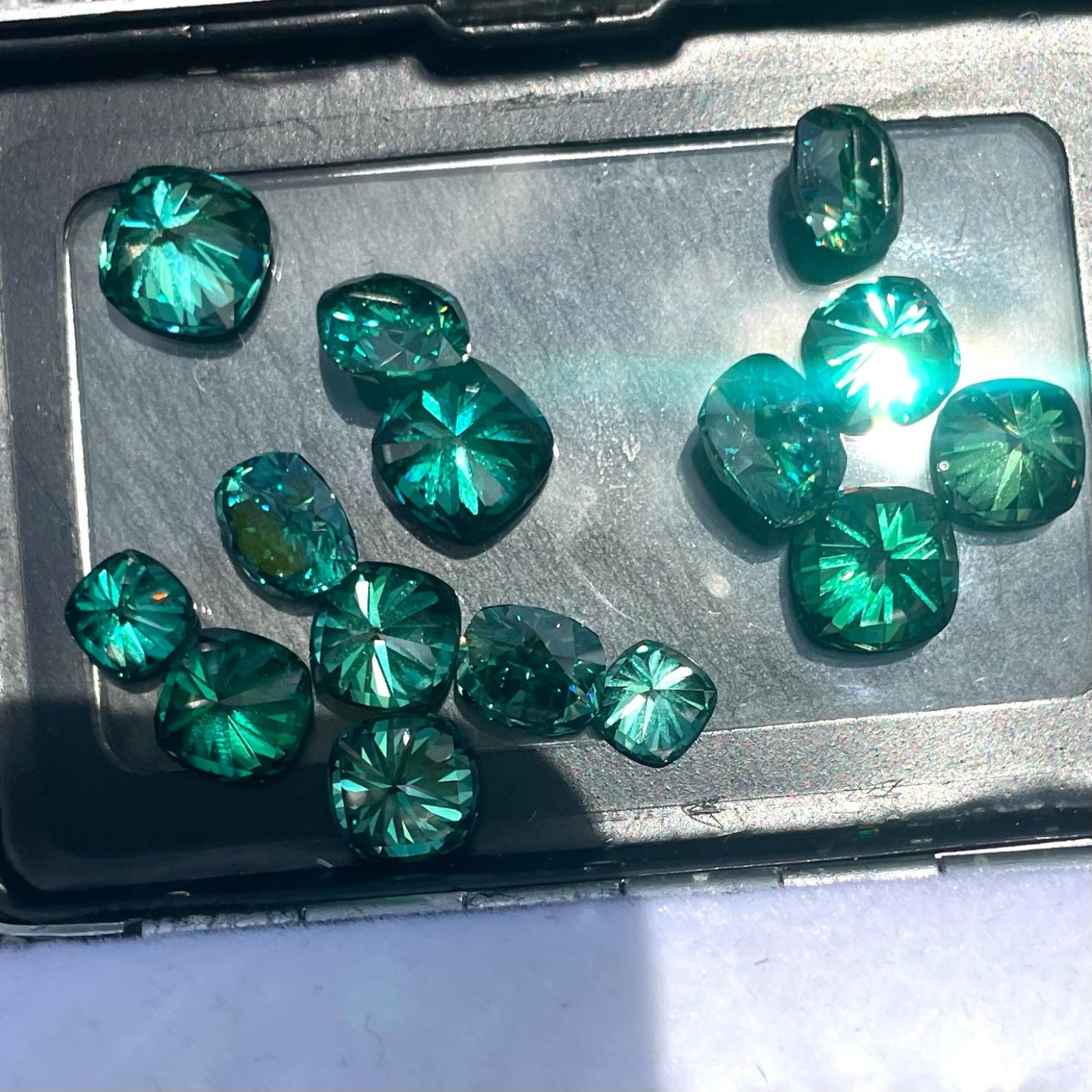 Loose Moissanite 0.5-5ct Green Cushion Cut with GRA Handmade Jewelry Supply