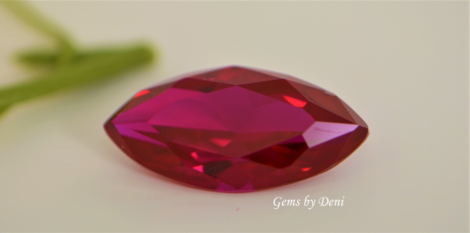Lab-Created Ruby Marquise Shape Corundum (4×2-24x12mm)