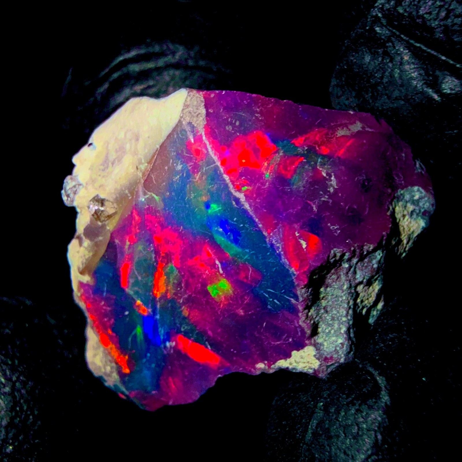 10 Ct Black dry Opal Rough, Cut Grade Fire Opal Rough, Ethiopian Multi Fire Opal