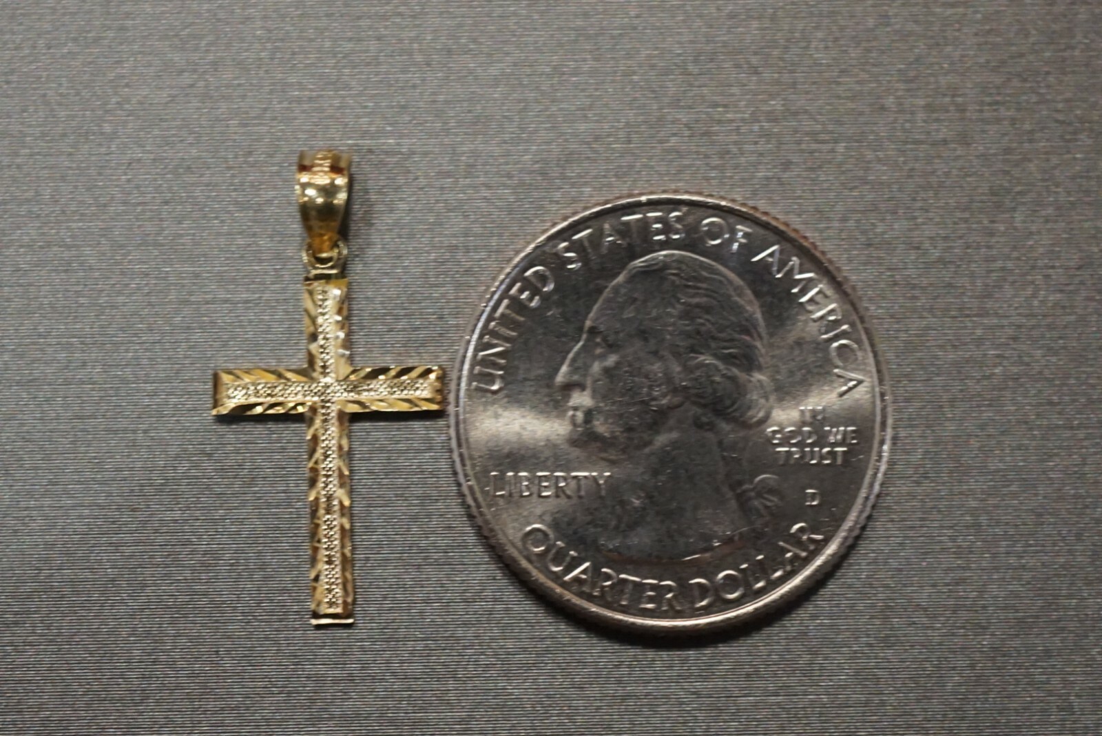 14K Solid Yellow Gold 1″ Diamond Cut Small Crucifix Cross Charm Pendant.