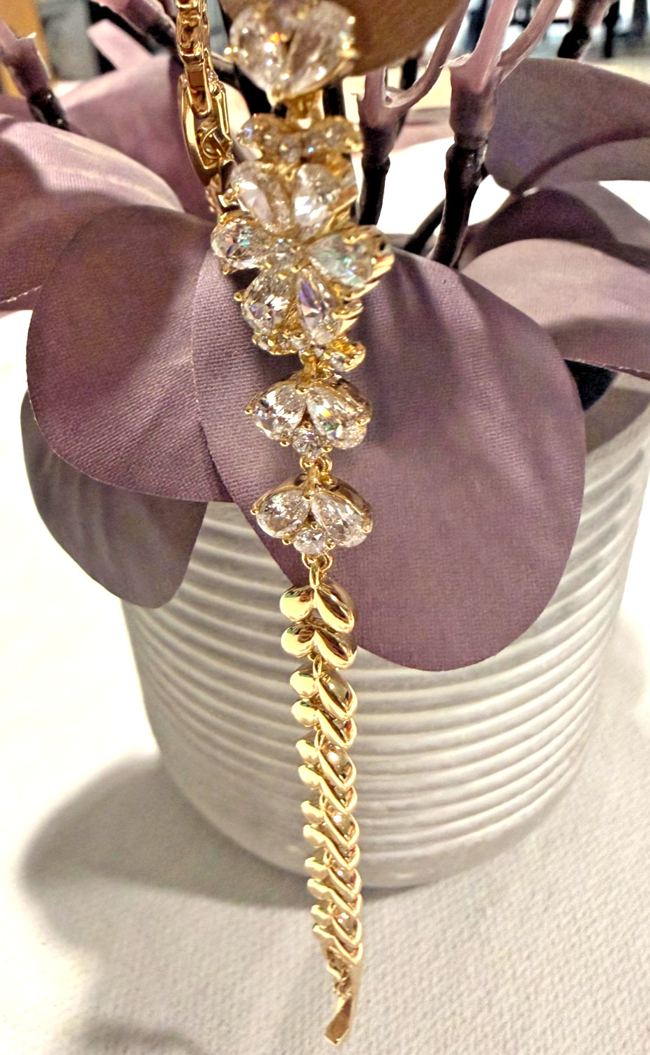 ✨ 14K Gold Filled White Zirconia Flower Bracelet – Elegant & Hypoallergenic ✨