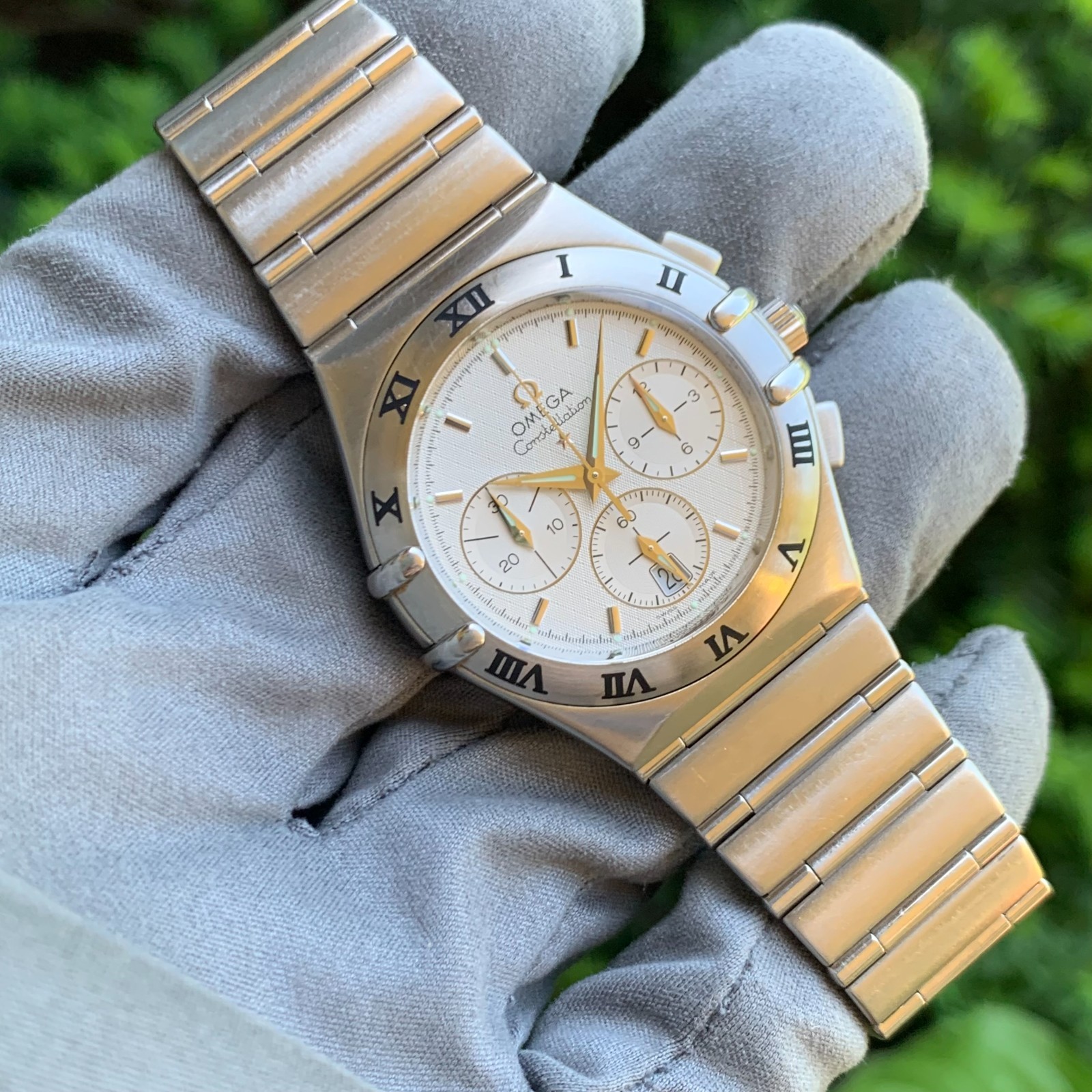 Omega Constellation Chronograph Ref. 1542.30 38mm Crosshatch Dial Wristwatch