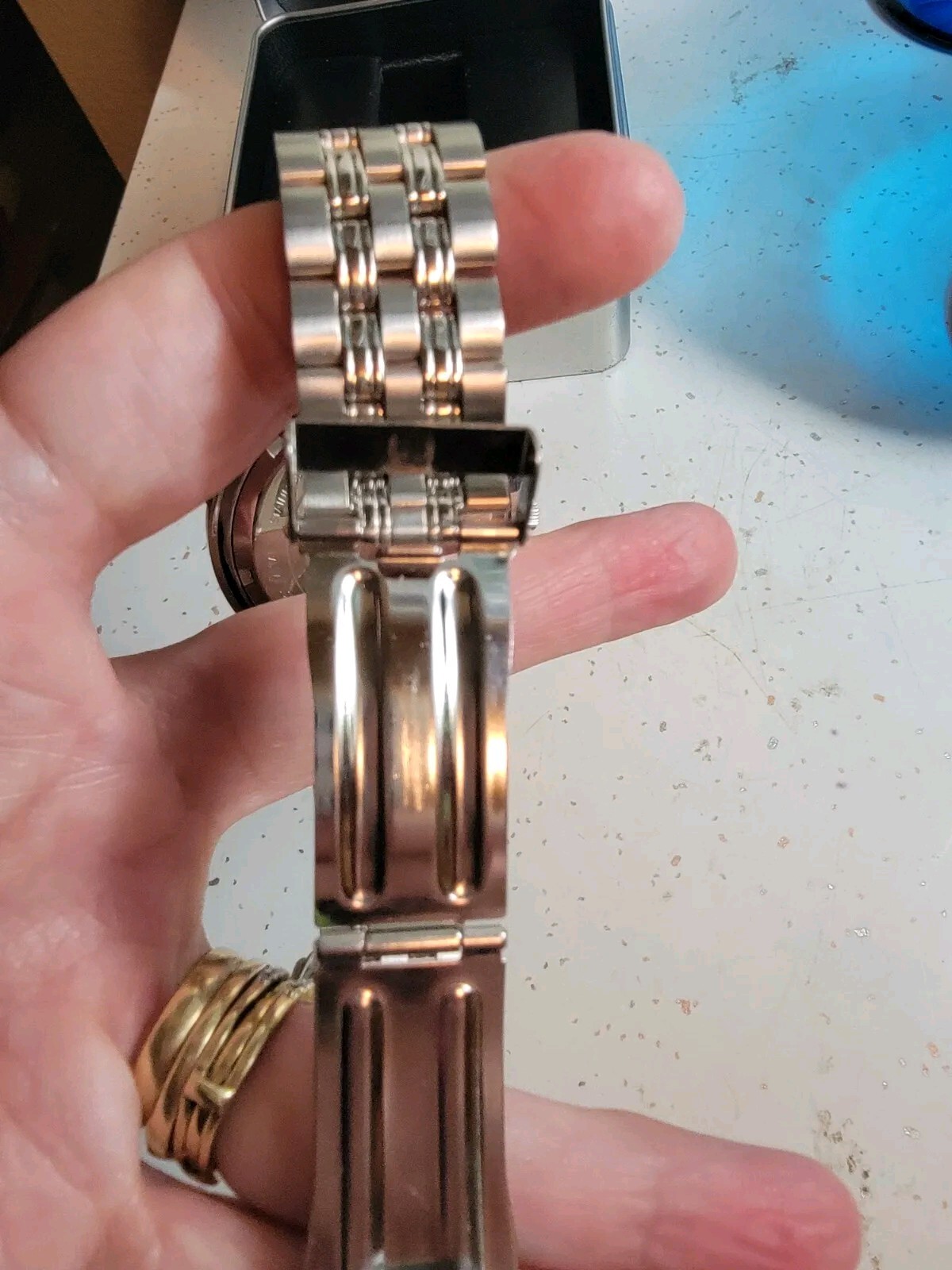 SWISS MILITARY MAN’S WRIST WATCH ORIGINAL CASE (SEE DESCRIPTION)