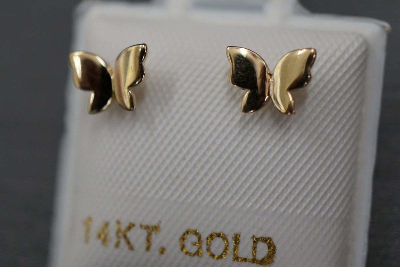 14K Solid Yellow Gold Women Children Polished Butterfly Screw Back Earring.