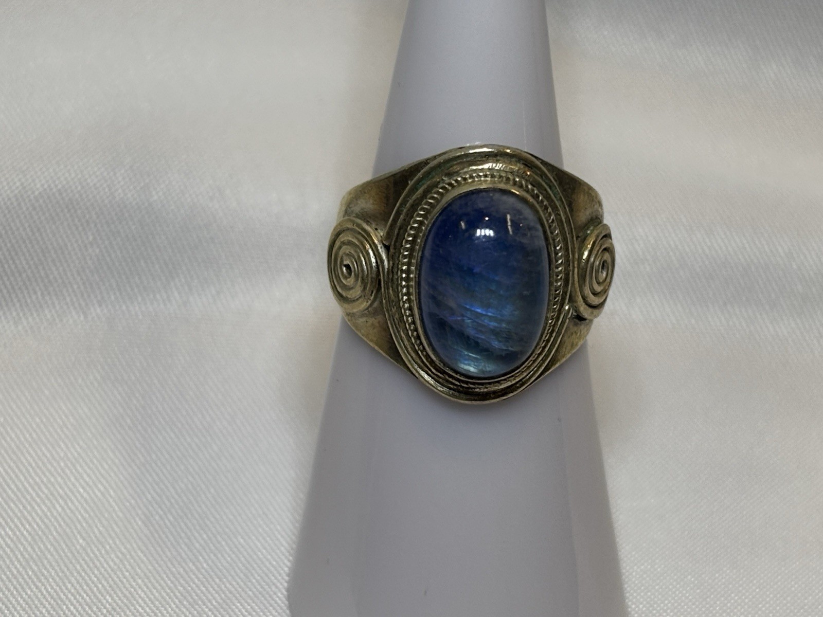 Vintage 925 Nepal Sterling Silver Blue Kyanite Moonstone Spiral Ring Sz 7