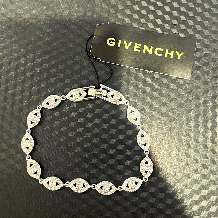 Givenchy Signed Silver Tone Pavé Crystal Rhinestone Link Bracelet Box Closure
